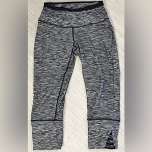 Prana Space Dye Capri - Crop Length Leggings in Grey and Black Color Size